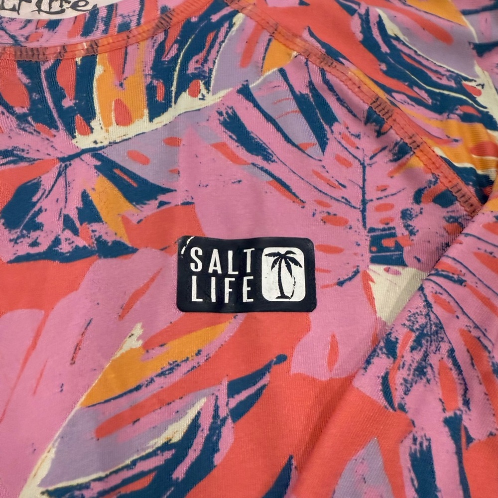 Salt Life Palm Print Rash Guard Guard - Picture 3 of 6